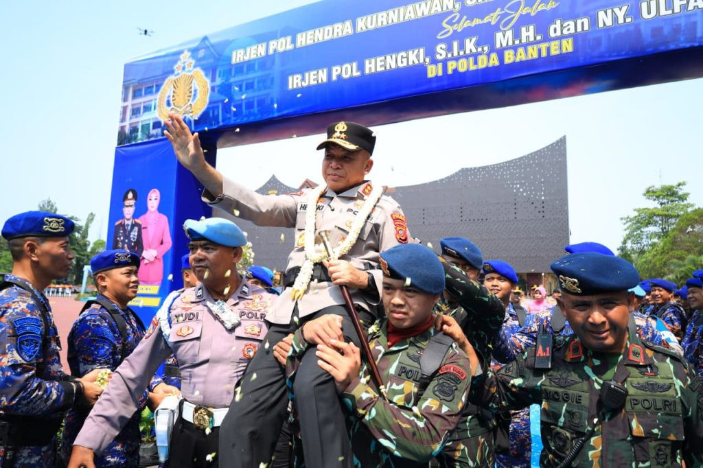 Penuh Haru, Polda Banten Gelar Upacara Pelepasan Irjen Pol Hengki ke Jawa Barat