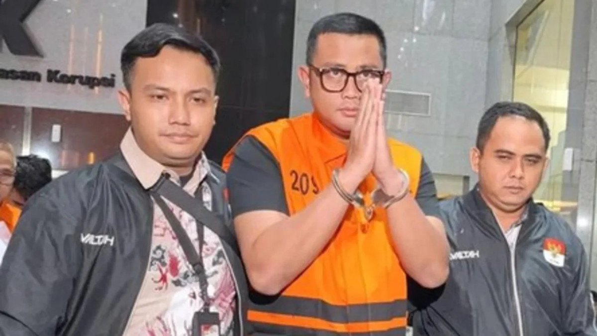 KPK Tetapkan Bupati Klaten dan Kepala BPK Jateng sebagai Tersangka, Ini Dugaan Perannya
