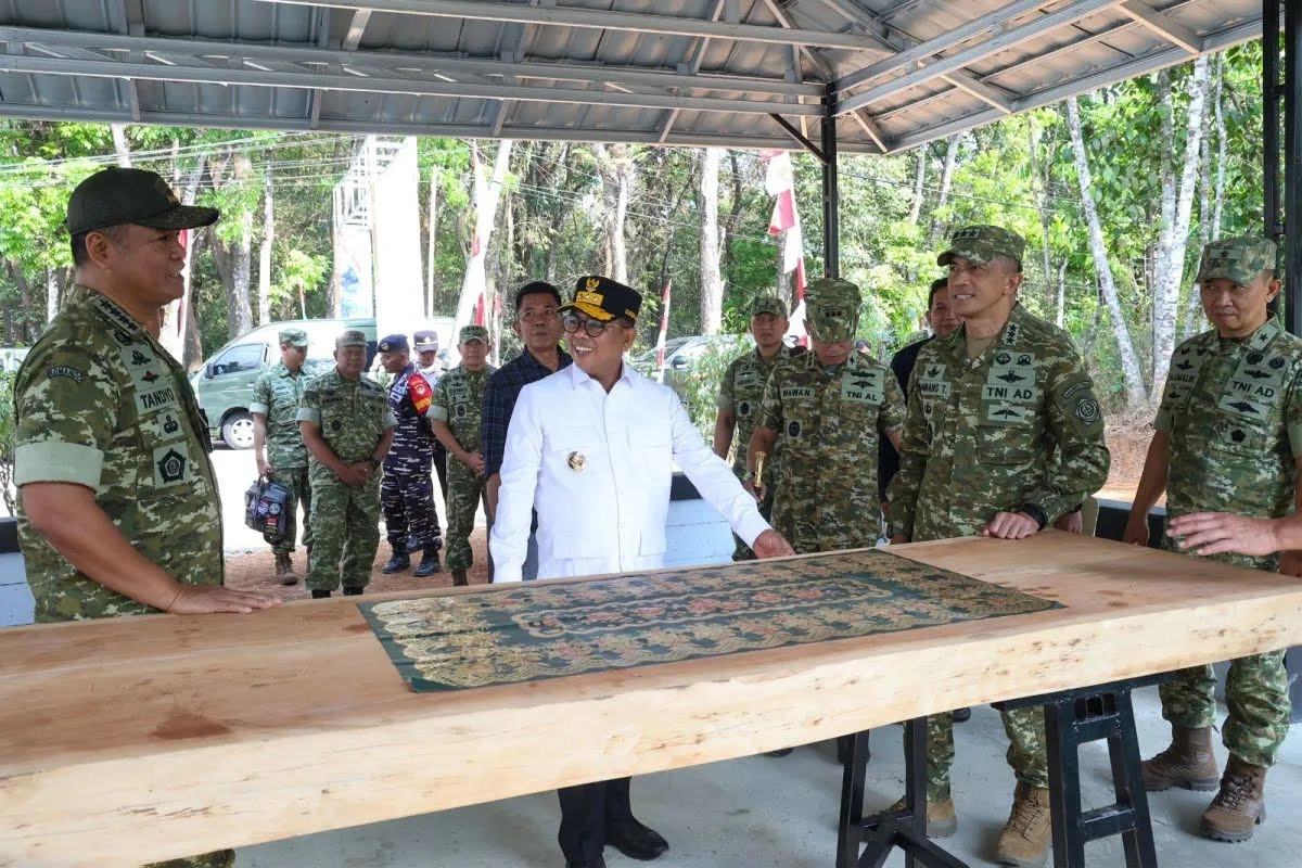 Tembus Keterisolasian Enam Desa, TNI Rampungkan Pembangunan Jalan 18 Kilometer di Pandeglang
