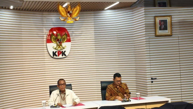 KPK Geledah Ruang Eks Kepala BNPB Suharyanto Usai Tetapkan Adiknya Tersangka