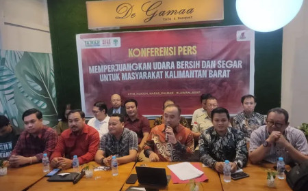 Kecewa Penanganan Karhutla, Warga Kalbar Gugat Presiden hingga Pemda, Sidang Perdana Ditunda