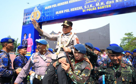 Penuh Haru, Polda Banten Gelar Upacara Pelepasan Irjen Pol Hengki ke Jawa Barat