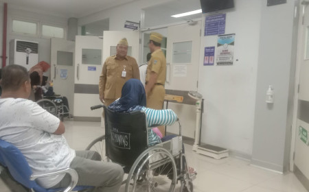 Tolak Laporan Asal Bapak Senang, Dirut RSUD Kartini Jepara Blusukan ke Ruang Poli