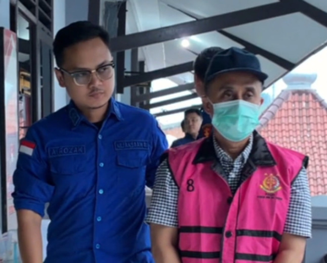 Korupsi Sewa Pesawat Rp5,49 Miliar, Eks VP Angkasa Pura Kargo Ditahan Kejari Tangerang