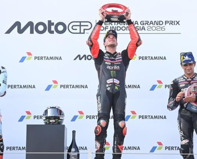Tak Terbendung! Marco Bezzecchi Juara MotoGP Mandalika 2026, Aprilia Sapu Bersih Podium